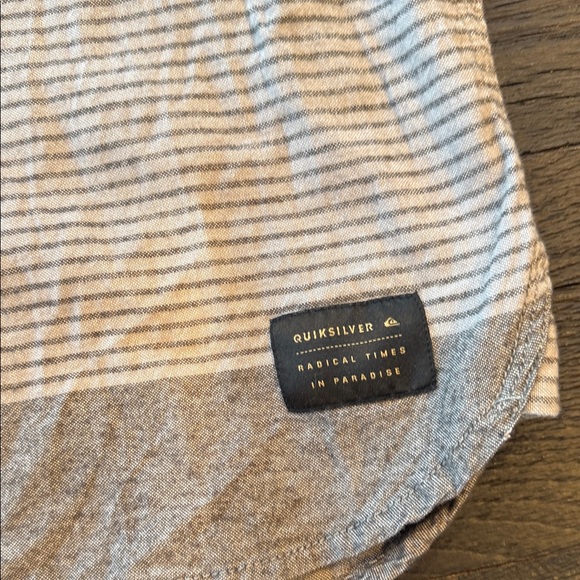 Quiksilver Modern Fit Dark Gray and Light Gray Shirt - Picture 4 of 4